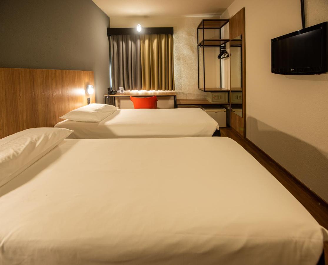 Hotel Ibis Betim Exterior foto